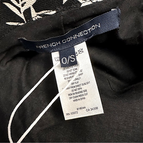 FRENCH CONNECTION | LEAF PRINT SUNHAT | Black & Ecru | NWT - Picture 6 of 12